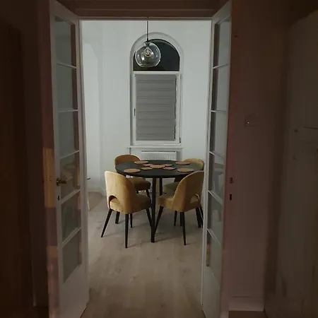 Monte Appartamento *